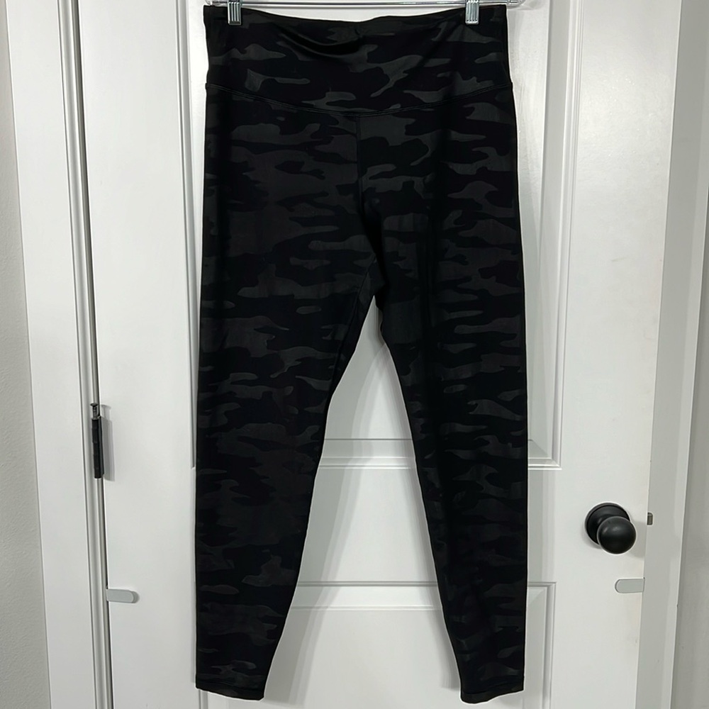 Old Navy Elevate workout leggings